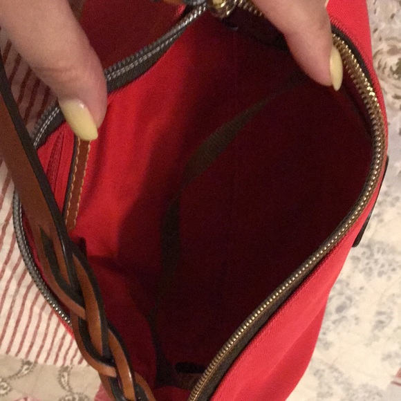 Dooney & Bourke shoulder cute handbag! Coral beautiful color! - Picture 4 of 4